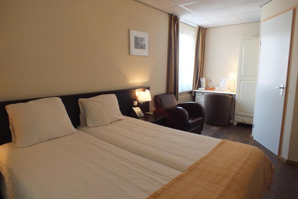 Hotel Jo Van Den Bosch 's-Hertogenbosch  Quarto foto